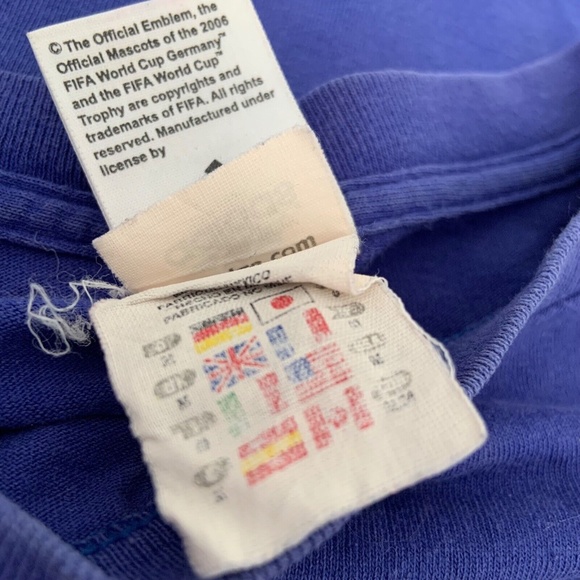 Adidas Men's Fifa World Cup Italia 2006 T-Shirt in Purple Size XL - Picture 13 of 14